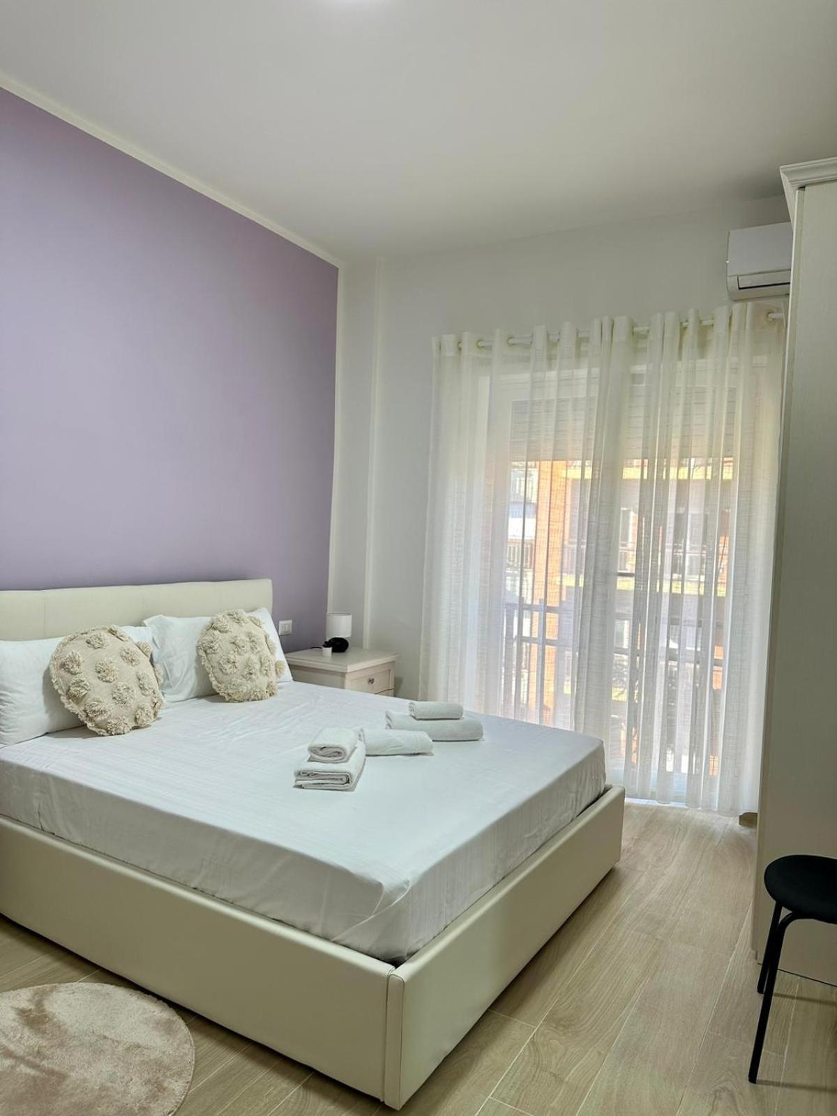 The Roman Guesthouse Ngoại thất bức ảnh
