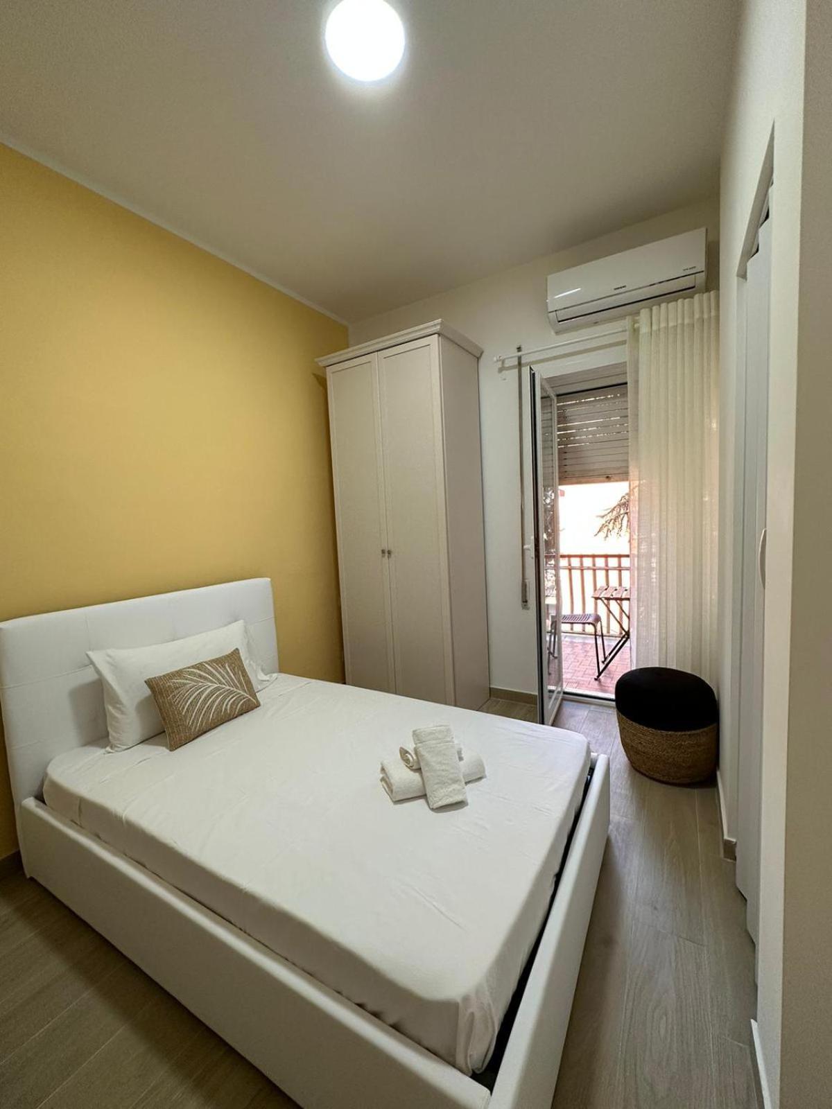 The Roman Guesthouse Ngoại thất bức ảnh
